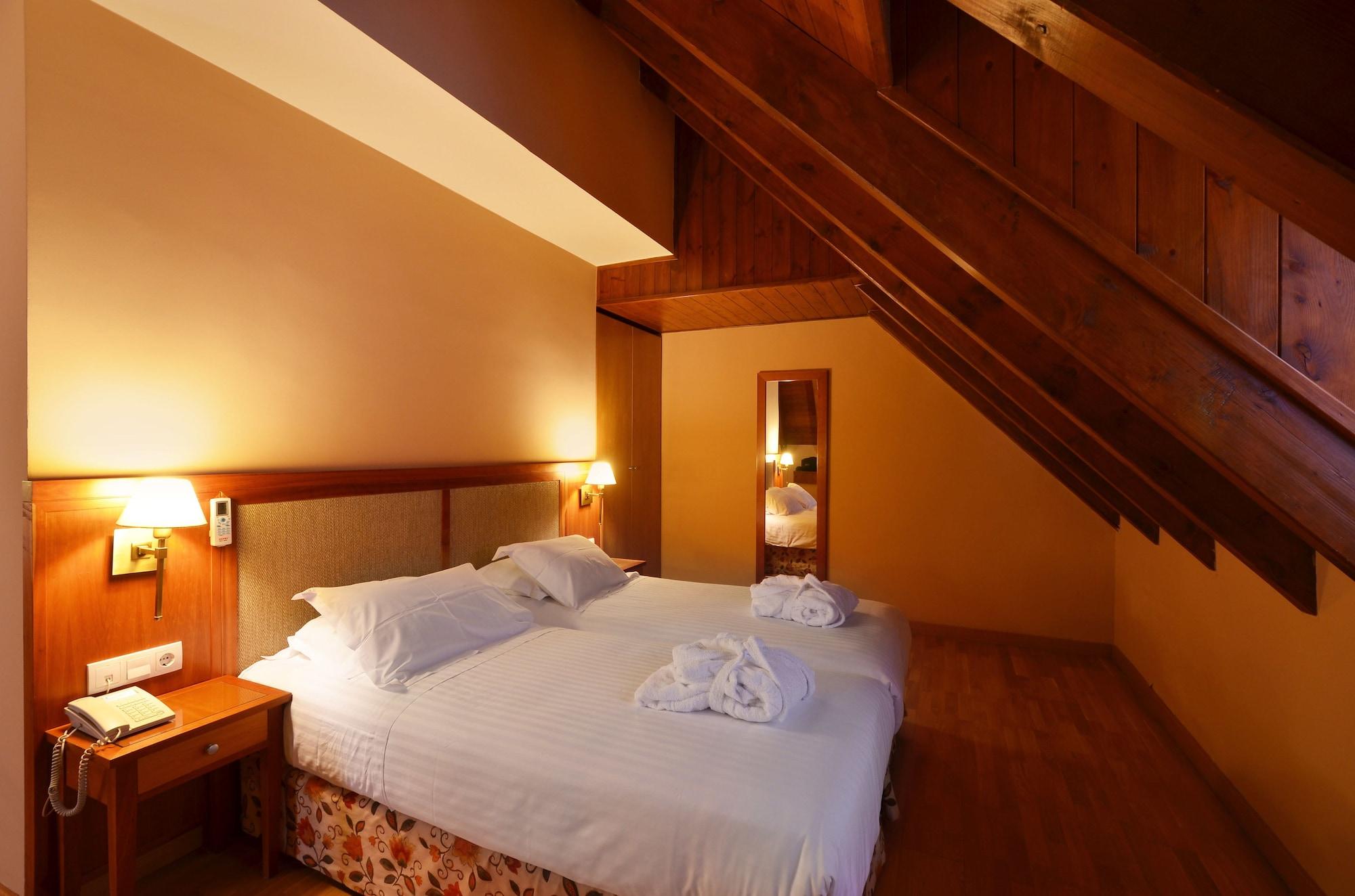 Hotel Spa Acevi Val D'Aran فييليا المظهر الخارجي الصورة