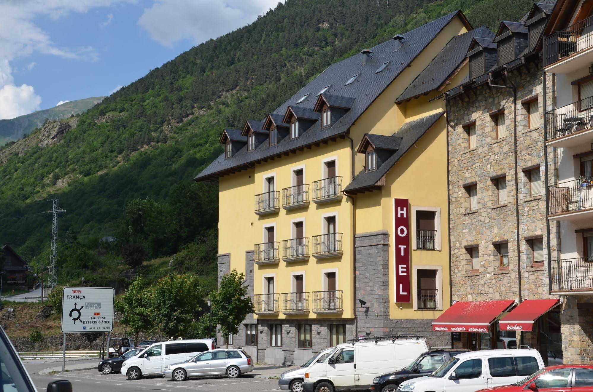 Hotel Spa Acevi Val D'Aran فييليا المظهر الخارجي الصورة